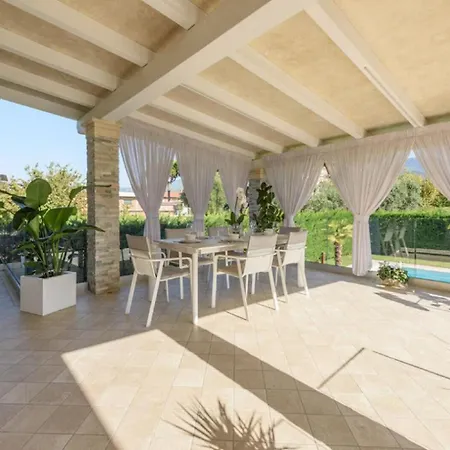 Villa Ula - Forte Dei Marmi Daire *